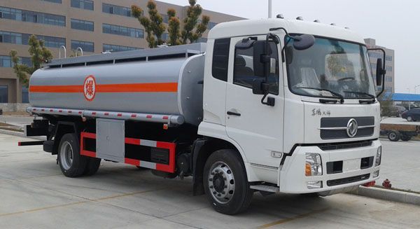 東風天錦運油車