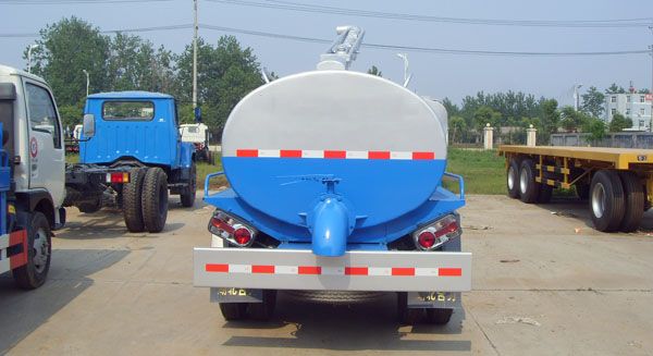 東風福瑞卡吸糞車