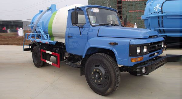 東風尖頭吸汙車