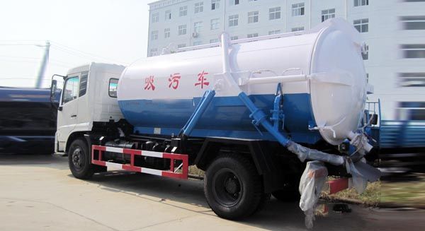 東風天錦吸汙車