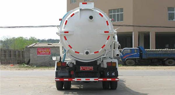 東風天錦清洗吸汙車