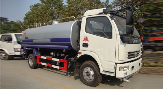 東風多利卡單排成人看片软件