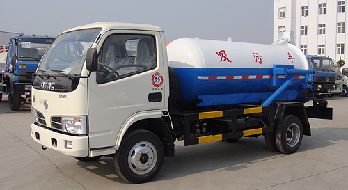 東風福瑞卡吸汙車