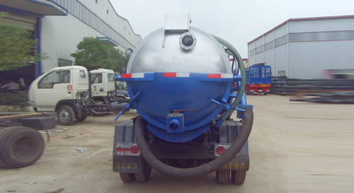 東風福瑞卡農村沼氣池專用吸汙車