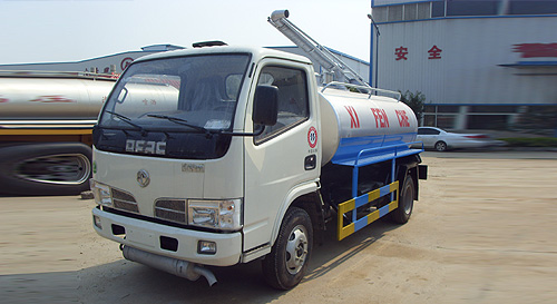 東風福瑞卡吸糞車