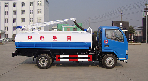東風福瑞卡吸糞車