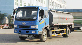 解放單橋化工液體運輸車