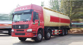 斯太爾前四後八物料運輸車